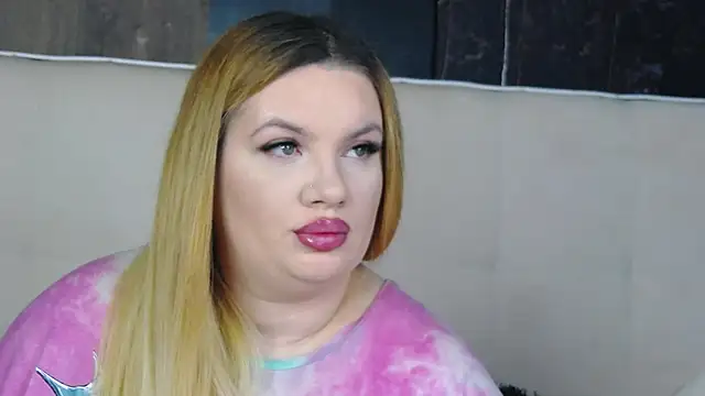 MelanieBrownn online show from January 2026 07:23:02 AM