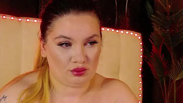 MelanieBrownn online show from March 2026 04:54:02 AM