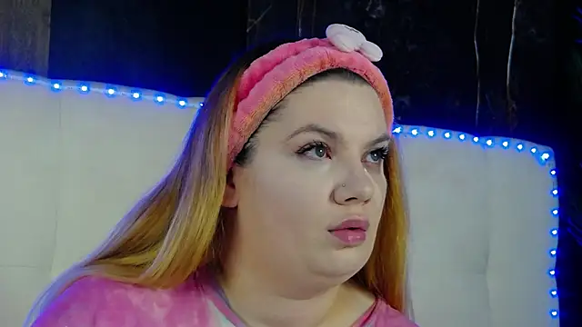 MelanieBrownn online show from April 2026 04:41:01 AM