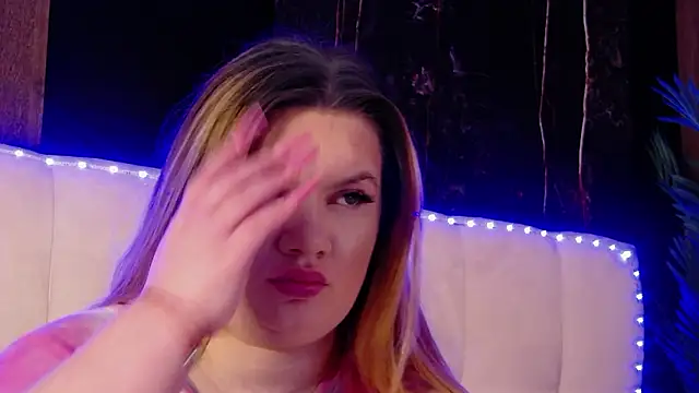 MelanieBrownn online show from March 2026 04:23:01 AM