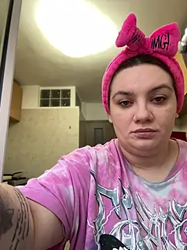 Snapshot of MelanieBrownn chatting on February 2025 03:15:02 PM MelanieBrownn online show from February 2025 03:15:02 PM