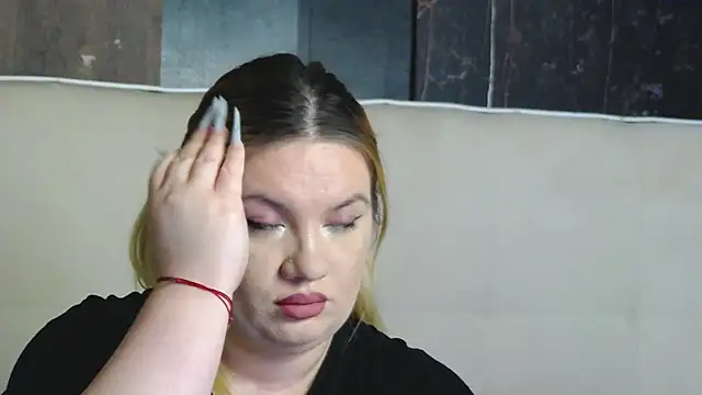 MelanieBrownn online show from January 2026 07:15:02 AM