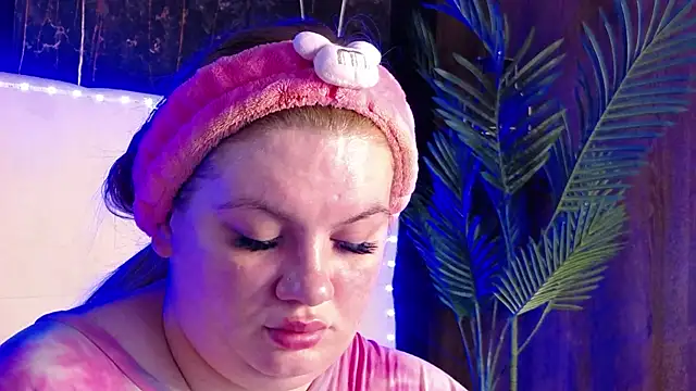 MelanieBrownn online show from April 2026 04:40:01 AM