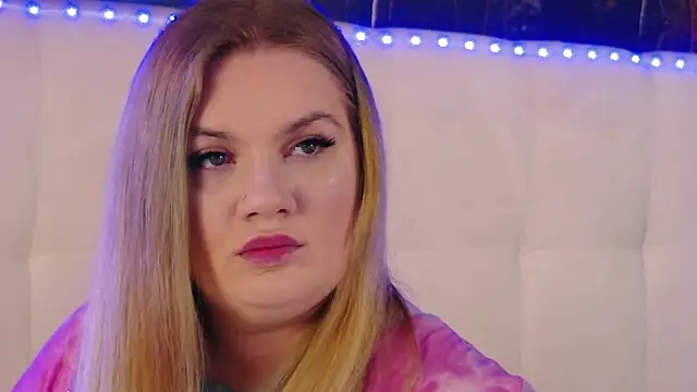 MelanieBrownn online show from April 2026 05:26:02 AM