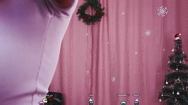 KimWilli online show from December 2024 07:25:02 PM