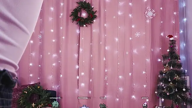 KimWilli online show from December 2024 07:20:01 PM