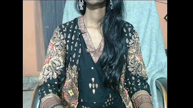 Snapshot of Sabjivali chatting on November 2025 07:47:01 PM Sabjivali online show from November 2025 07:47:01 PM