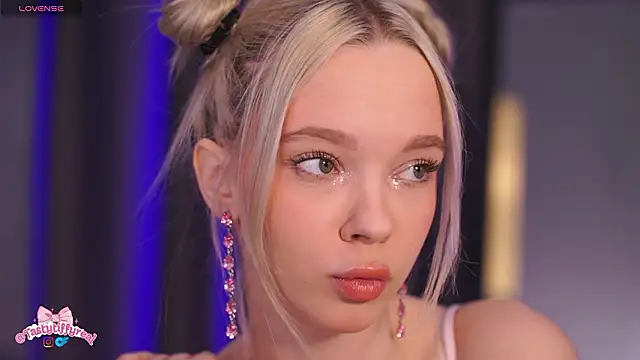  AlinaBailey online show from February 2026 07:42:01 AM