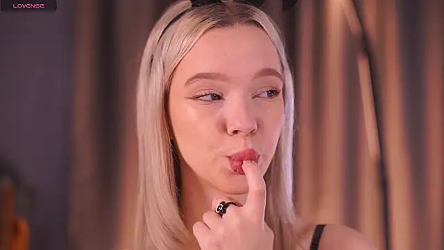  AlinaBailey online show from January 2026 07:37:01 AM