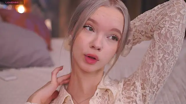  AlinaBailey online show from November 2025 07:40:01 AM