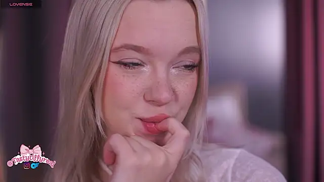  AlinaBailey online show from March 2026 08:04:01 AM