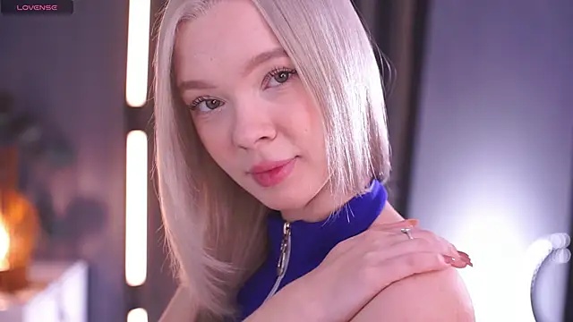  AlinaBailey online show from November 2025 08:25:02 AM