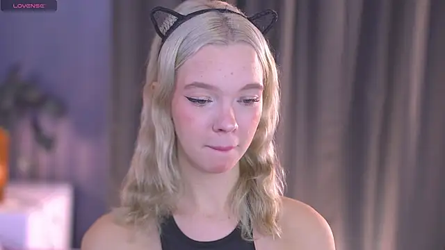  AlinaBailey online show from October 2025 08:06:01 AM
