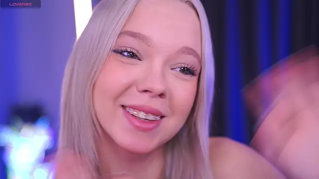  AlinaBailey online show from April 2026 07:59:01 AM