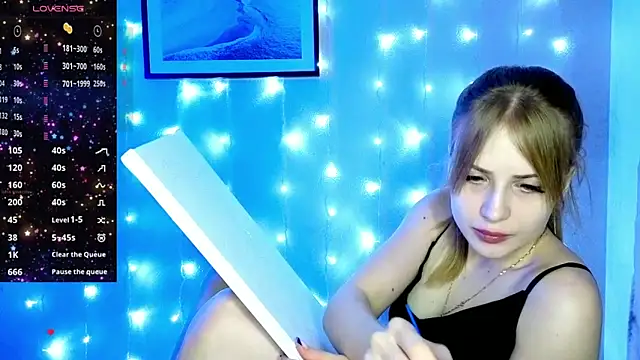 Snapshot of PureAlisMiracle chatting on January 2025 02:41:01 PM PureAlisMiracle online show from January 2025 02:41:01 PM