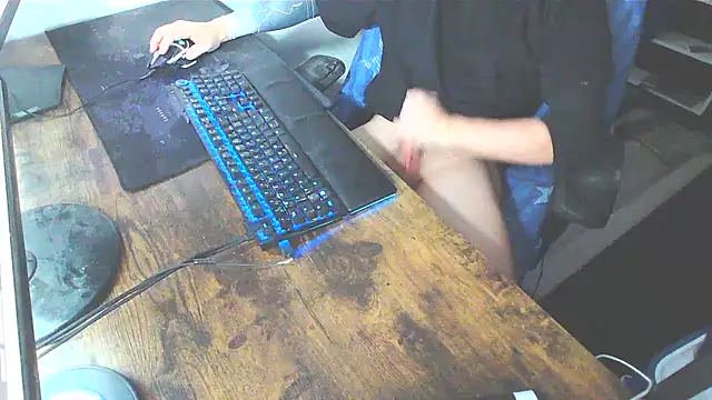 WouldLovetoFuckYou666 online show from November 2025 11:38:02 PM