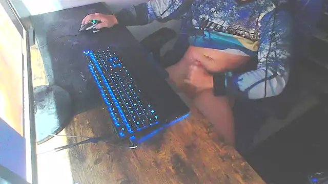 Snapshot of WouldLovetoFuckYou666 chatting on September 2025 02:07:02 PM WouldLovetoFuckYou666 online show from September 2025 02:07:02 PM