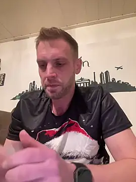 privat-official online show from December 2024 07:14:01 PM