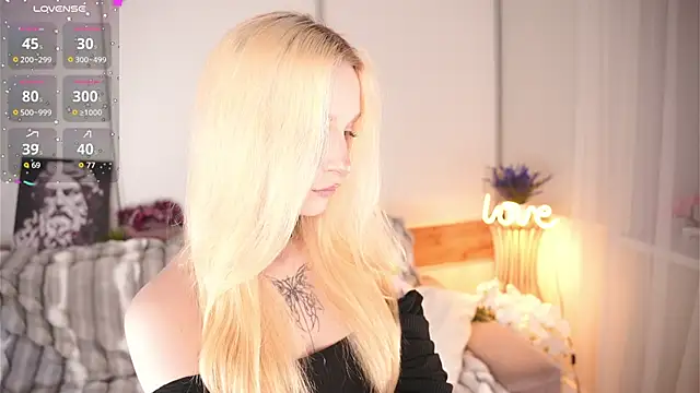 Naughty  Couplles online show from January 2026 04:32:02 PM