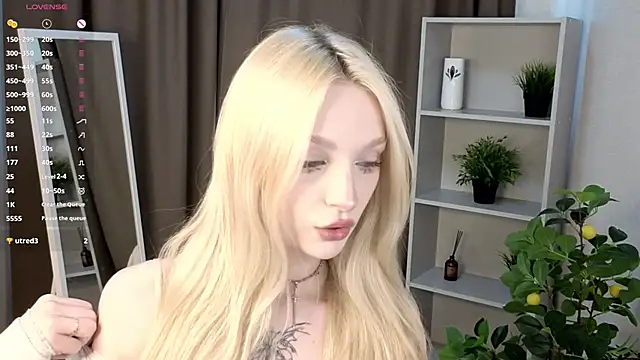 Naughty  Couplles online show from April 2026 03:11:02 AM