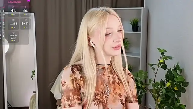 Naughty  Couplles online show from March 2026 03:07:01 AM