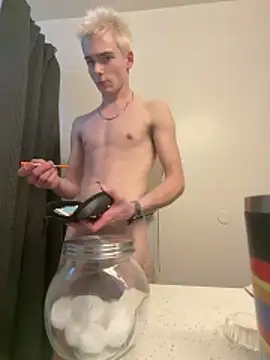 Snapshot of cbuchanan15 chatting on February 2026 12:43:01 AM cbuchanan15 online show from February 2026 12:43:01 AM