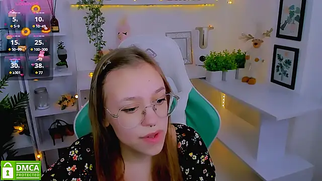 LayriantaVee online show from February 2025 10:05:02 AM