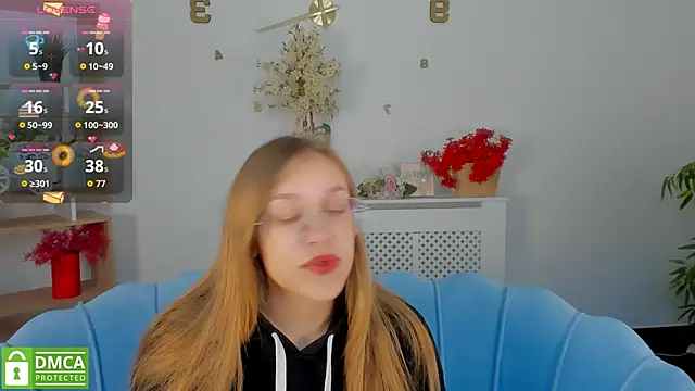 LayriantaVee online show from October 2025 06:14:01 AM