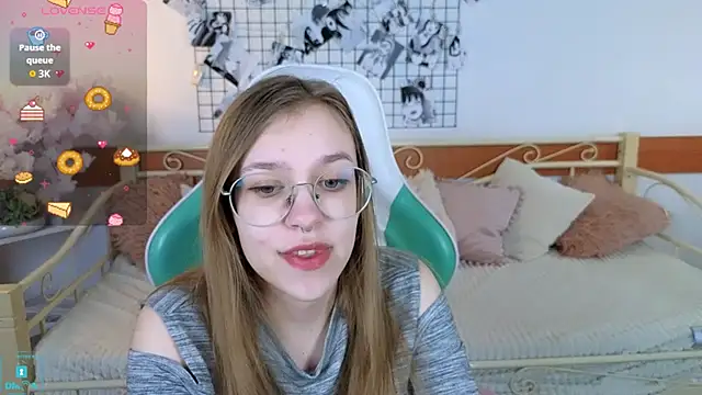 LayriantaVee online show from April 2026 06:16:02 AM