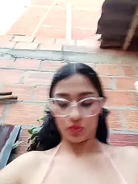 Ary-18 online show from November 2025 01:44:02 PM