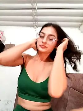 Ary-18 online show from November 2025 01:43:01 AM