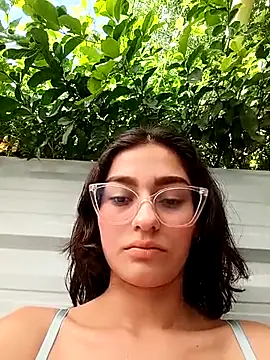 Ary-18 online show from November 2025 01:27:02 PM