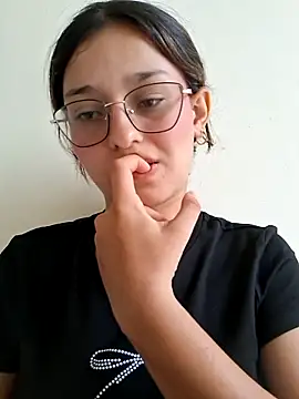 Ary-18 online show from April 2026 09:39:33 PM