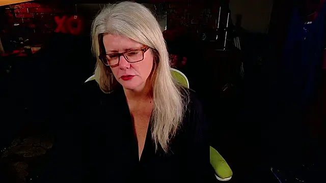 AliceHarlot online show from April 2026 04:22:01 PM