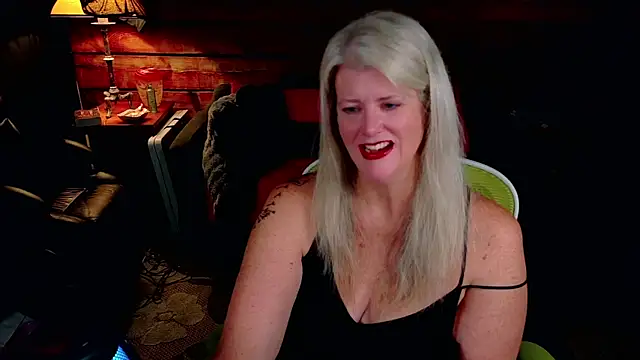 AliceHarlot online show from November 2025 05:11:01 AM