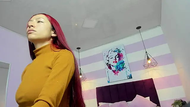 Scarlett  bell online show from November 2025 01:25:02 PM