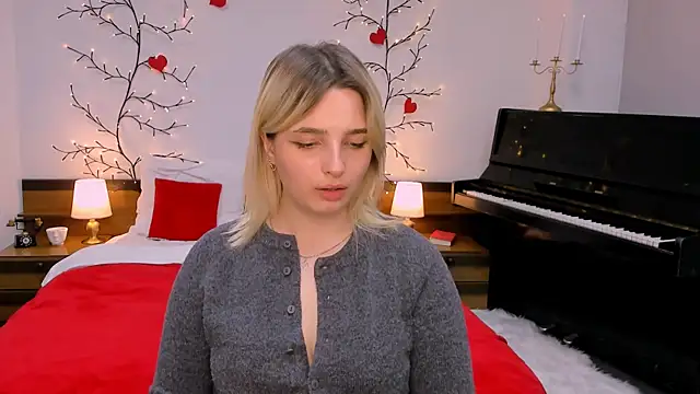 tendermeow online show from March 2025 09:21:01 PM