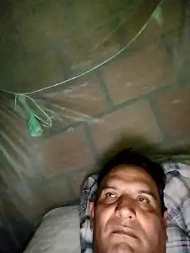 RogueTraveler online show from January 2026 04:38:02 AM