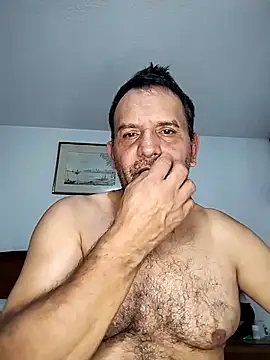 RogueTraveler online show from November 2025 04:50:02 AM