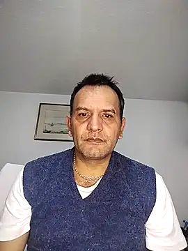 RogueTraveler online show from October 2025 03:07:02 AM