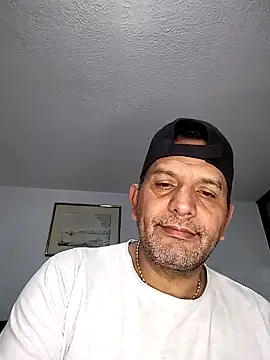 RogueTraveler online show from October 2025 03:25:02 AM