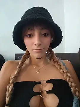 Dani pegin online show from March 2026 02:50:02 PM