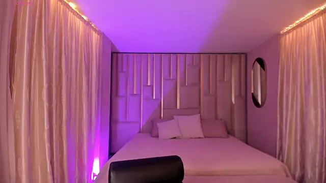 AmberFarrell online show from October 2025 05:57:02 PM