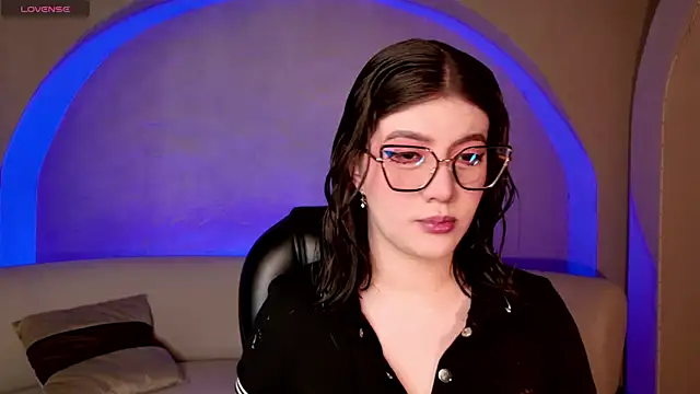 AmberFarrell online show from December 2025 09:06:02 PM