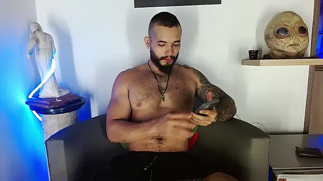 Morgann jones online show from July 2026 01:40:01 PM