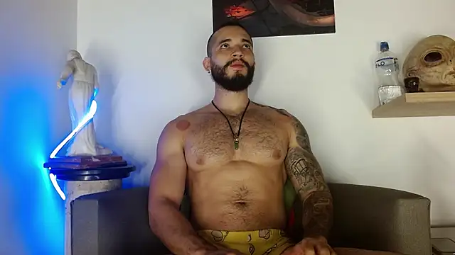 Morgann jones online show from June 2026 03:23:02 AM