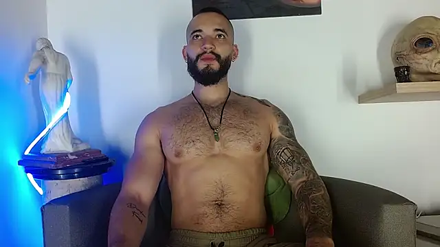 Morgann jones online show from July 2026 12:32:02 PM