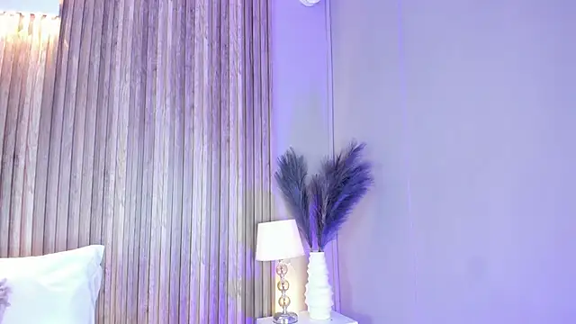 HannaPaola online show from February 2026 10:31:01 PM