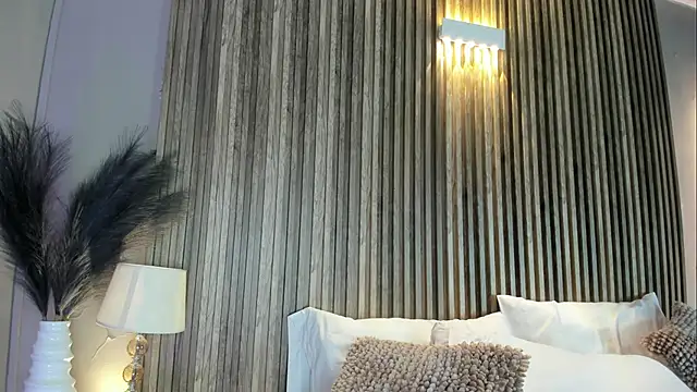 HannaPaola online show from March 2026 10:33:02 PM