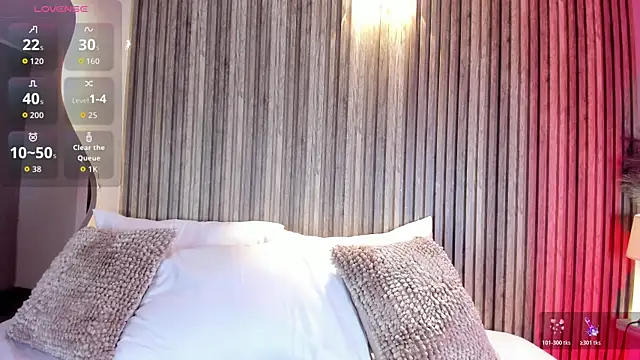 HannaPaola online show from April 2026 10:37:02 PM